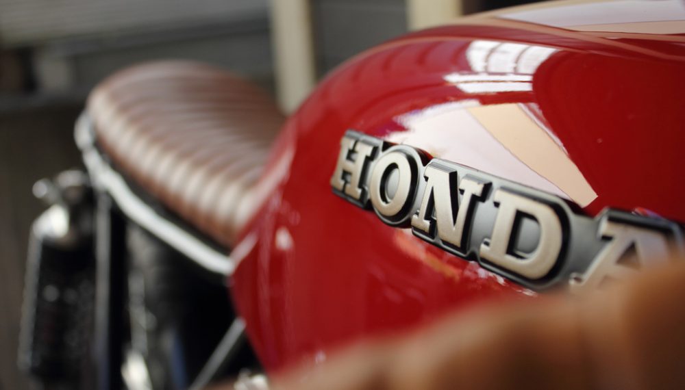 Honda CB 550 K3 Cafe Racer ruby red Tank